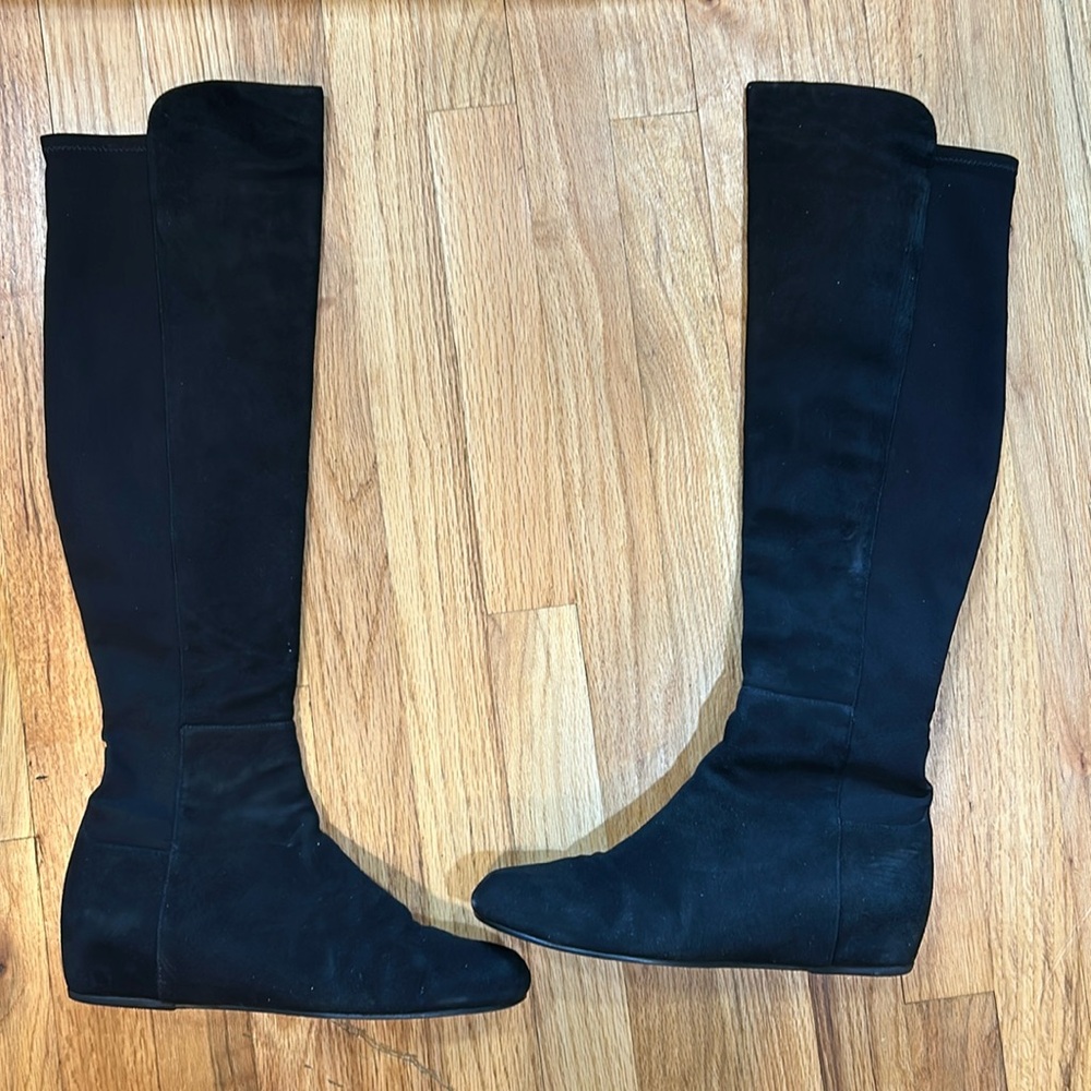 Beautiful suede Stuart weitzman wedge heal black